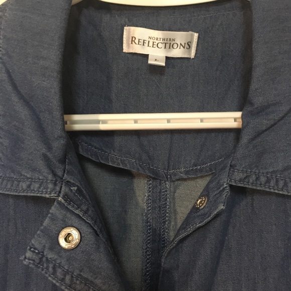 Blue-jean style button snap tunic - Picture 2 of 4